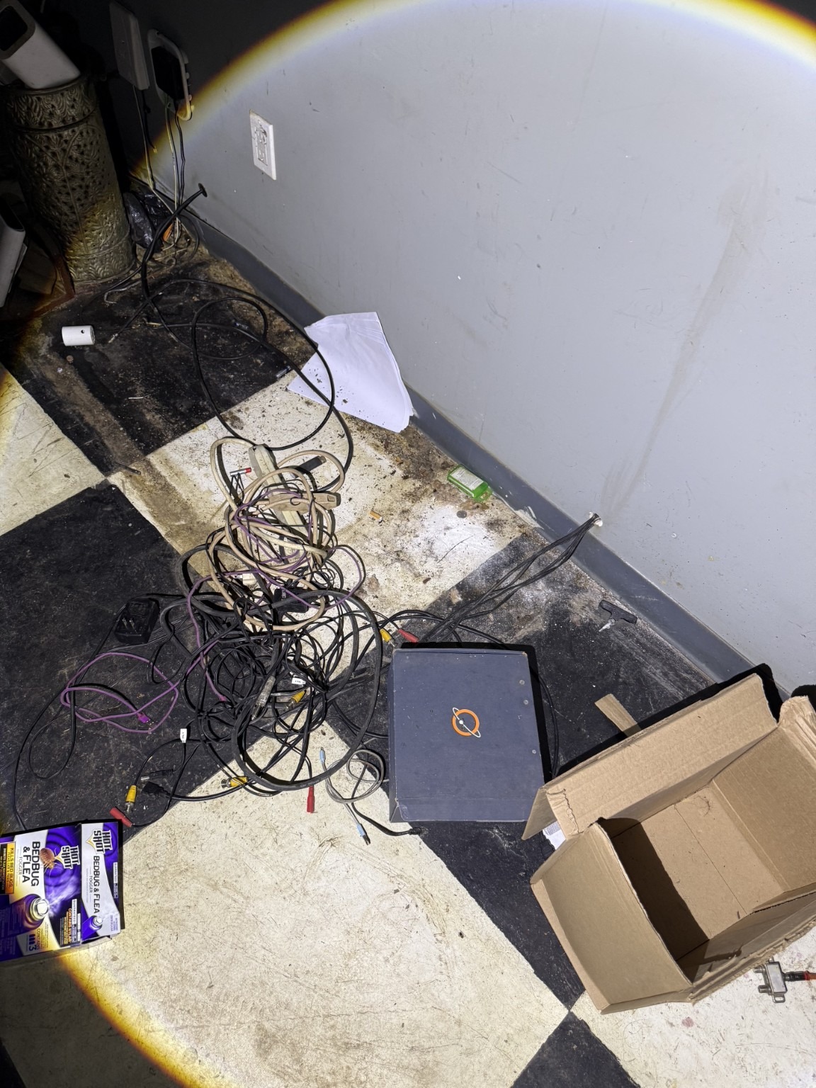 House clean out before photo